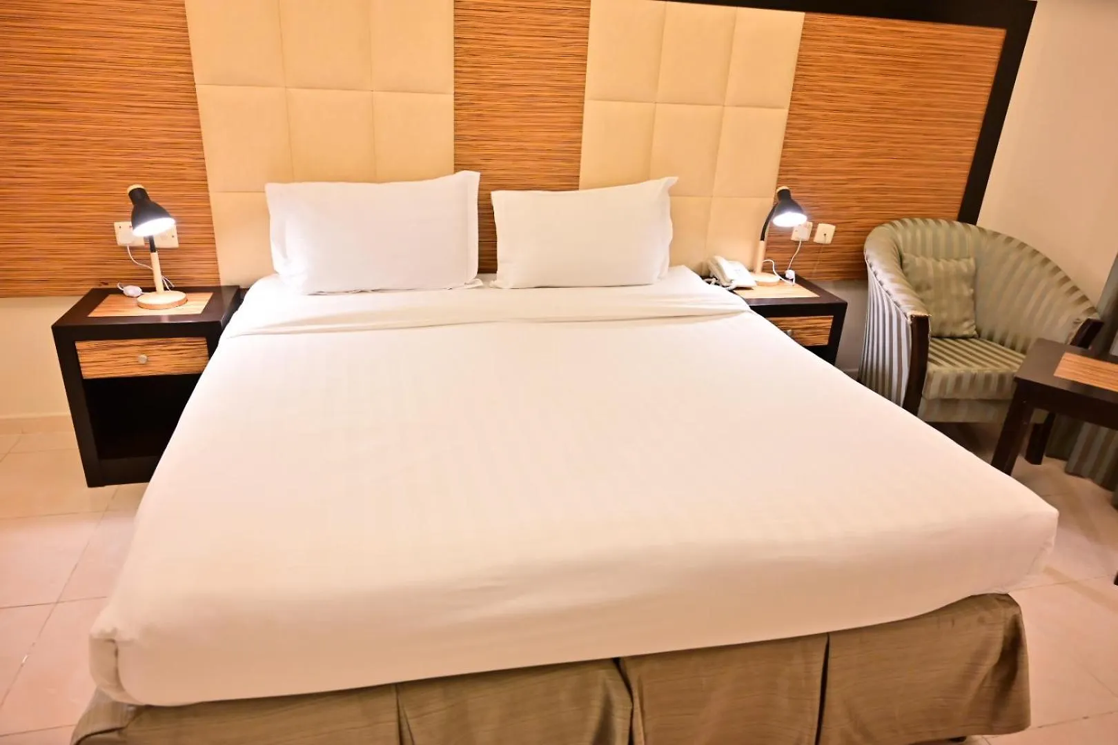 ديار المشاعر الهداية الفندقية Diyaralmashaer Al-Hadiyah Hotel مكة