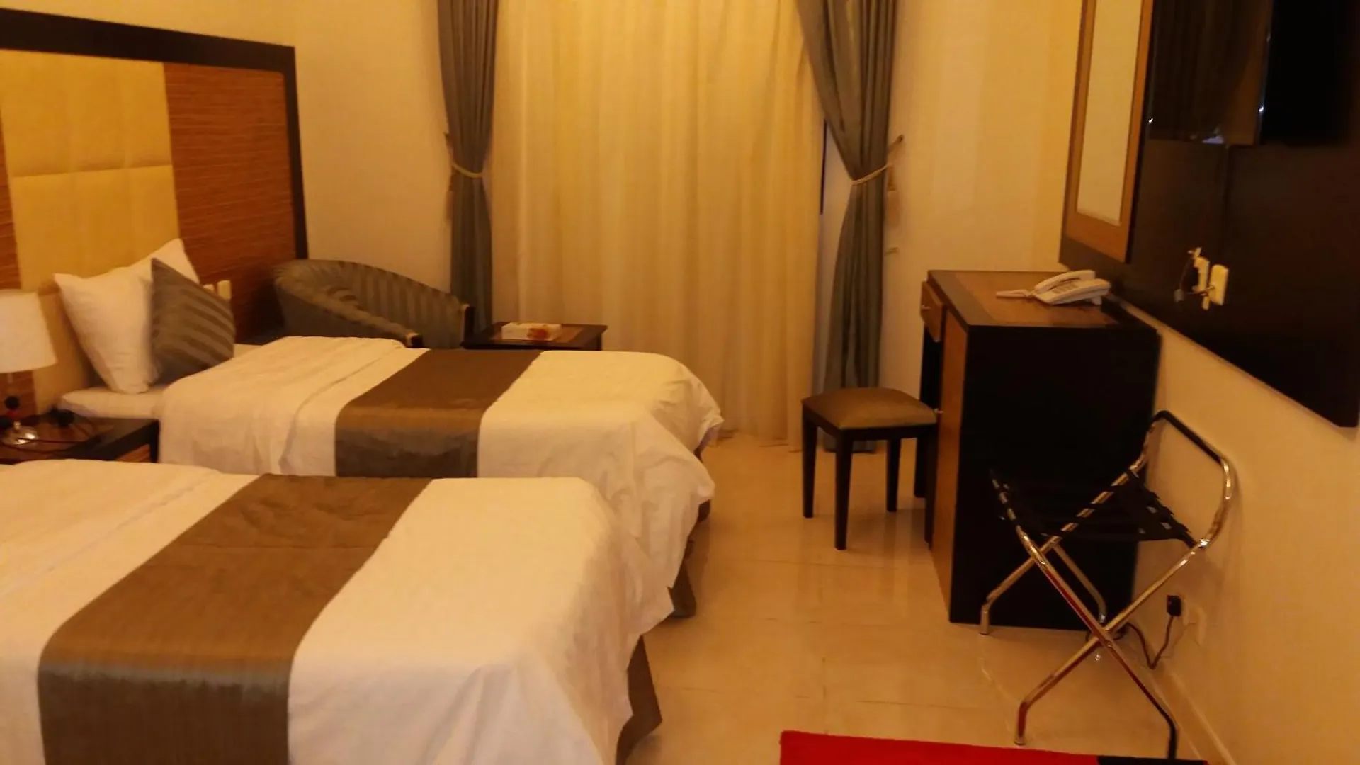 ديار المشاعر الهداية الفندقية Diyaralmashaer Al-Hadiyah Hotel Mecca
