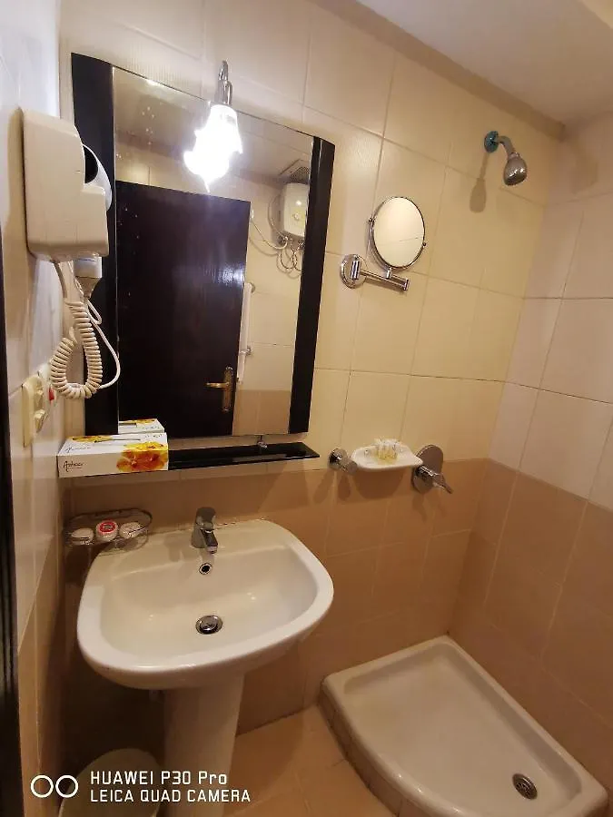 ديار المشاعر الهداية الفندقية Diyaralmashaer Al-Hadiyah Hotel La Mecque 0*,